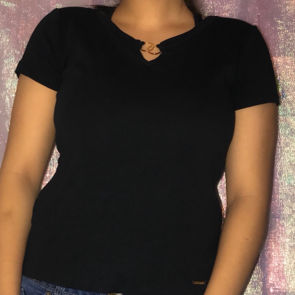 black ellen tracy shirt!